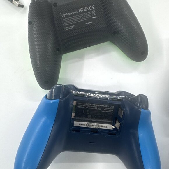 Lot of 6 Xbox 360 Xbox One Wireless Controllers 1 Wired Power A OEM Generic - Picture 14 of 15